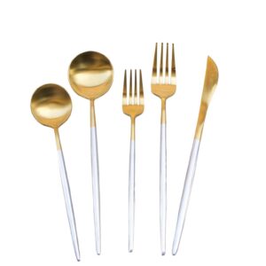 Cubiertos Oro con Plateado